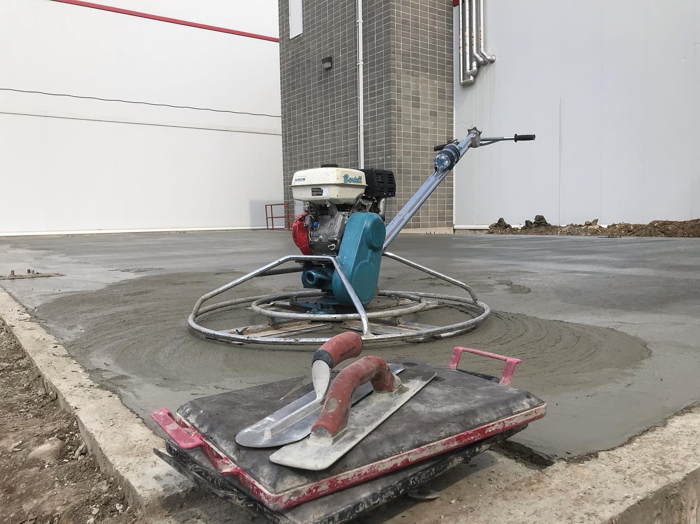 Completed commercial concrete surface